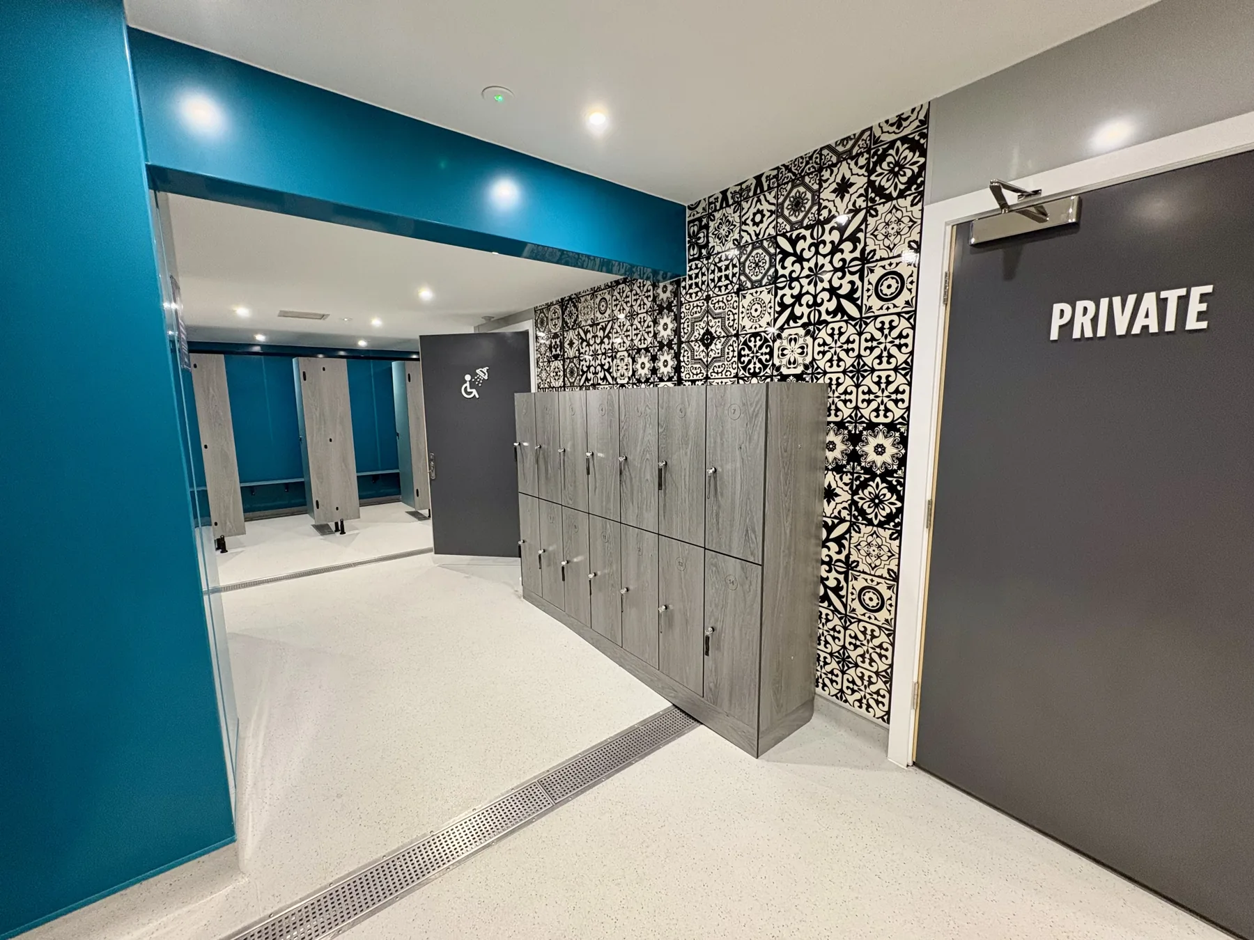 Wet area lockers with coin operated locks at Park Holidays Amble Links