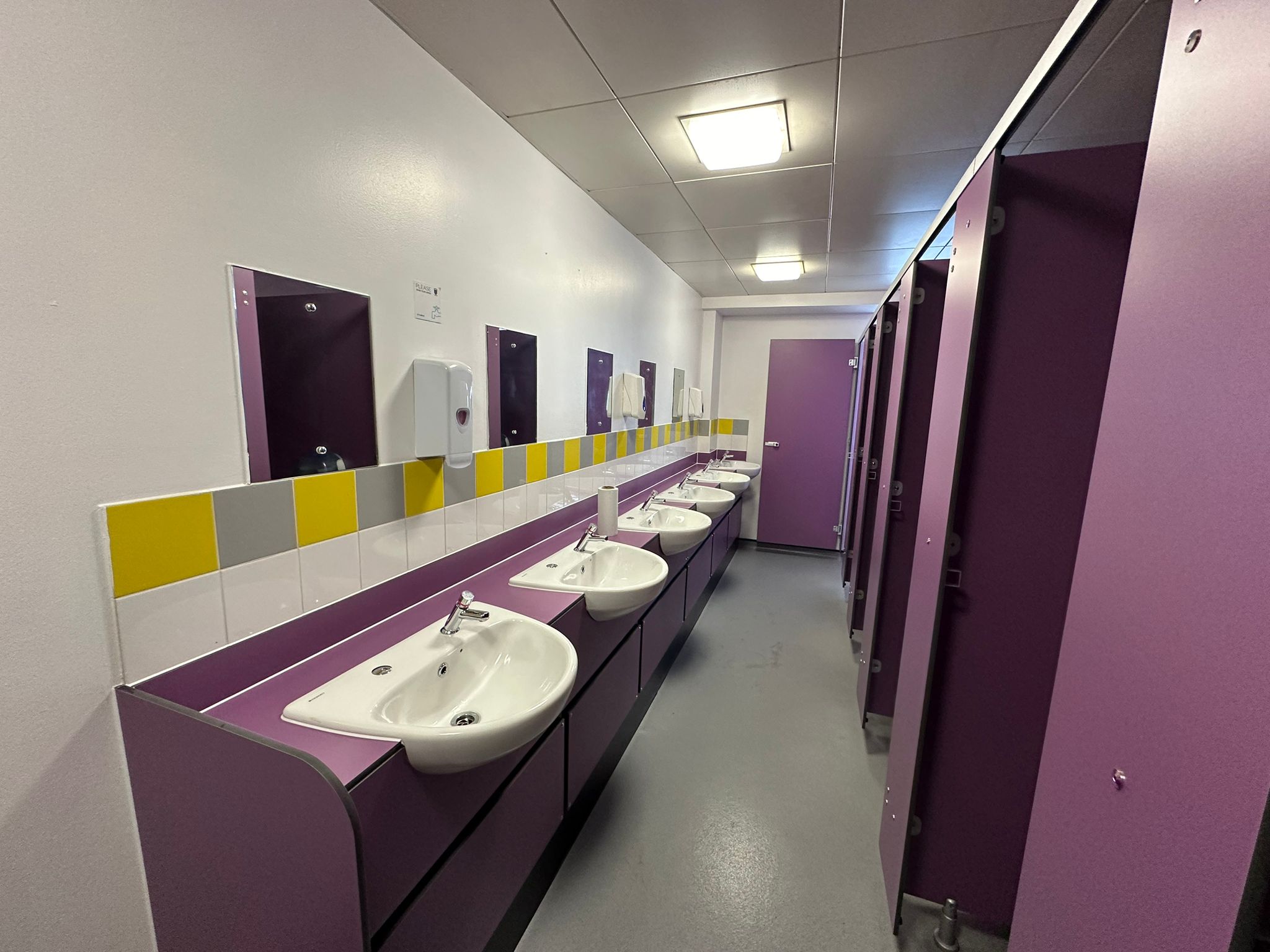 Digital Print Toilet Cubicles