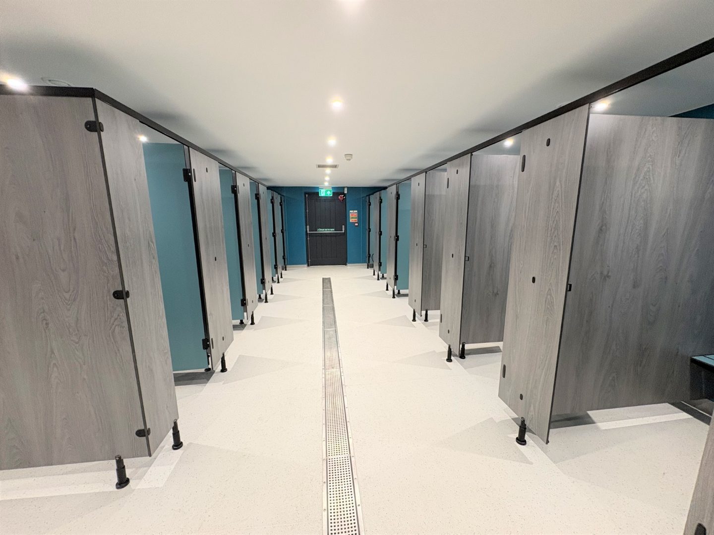 Mirage SGL changing cubicles for commercial washrooms