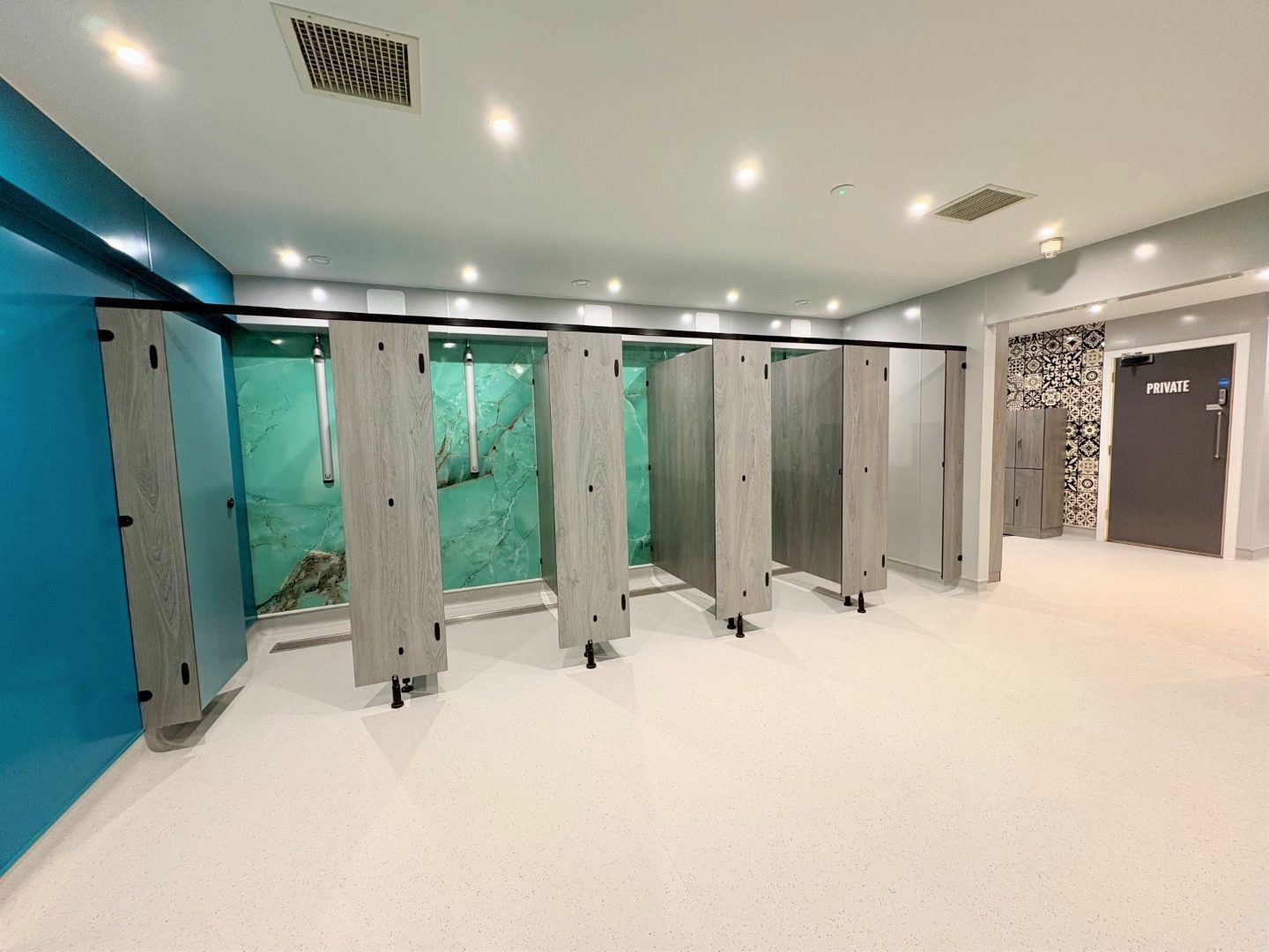 Mirage SGL shower cubicles for wet commercial areas